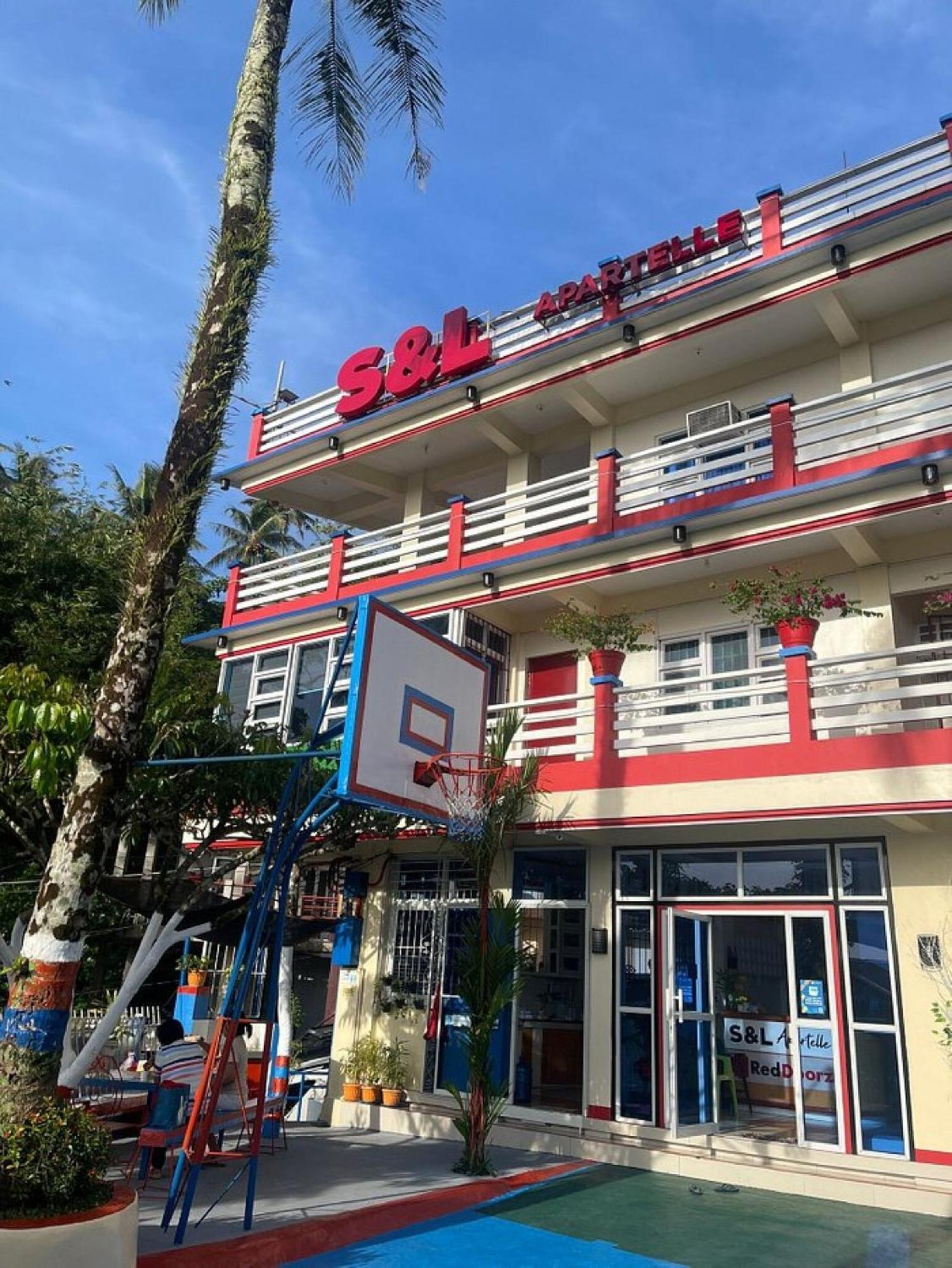 Reddoorz At S & L Apartelle Daraga Albay Legazpi Luaran gambar